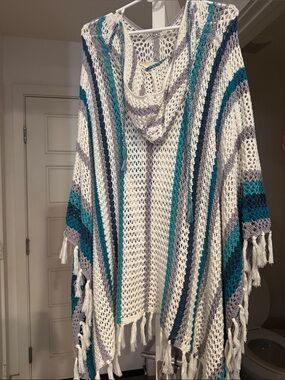 lovestitch Open-Knit Hooded Fringe Poncho in White, Teal & Gray